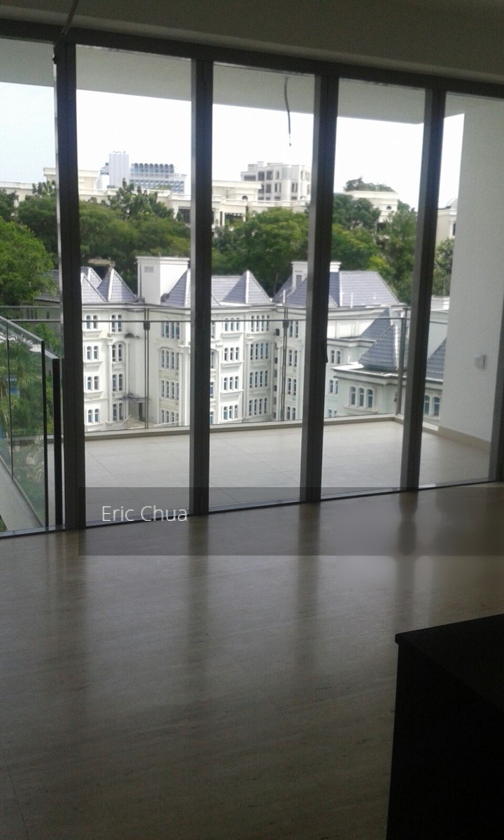 Cyan thumbnail photo